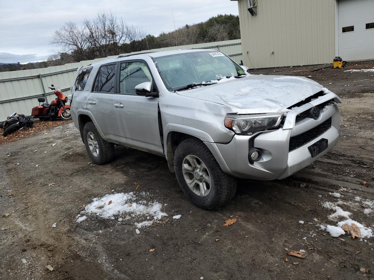 VIN JTEBU5JR8G5398686 2016 TOYOTA 4RUNNER no.4