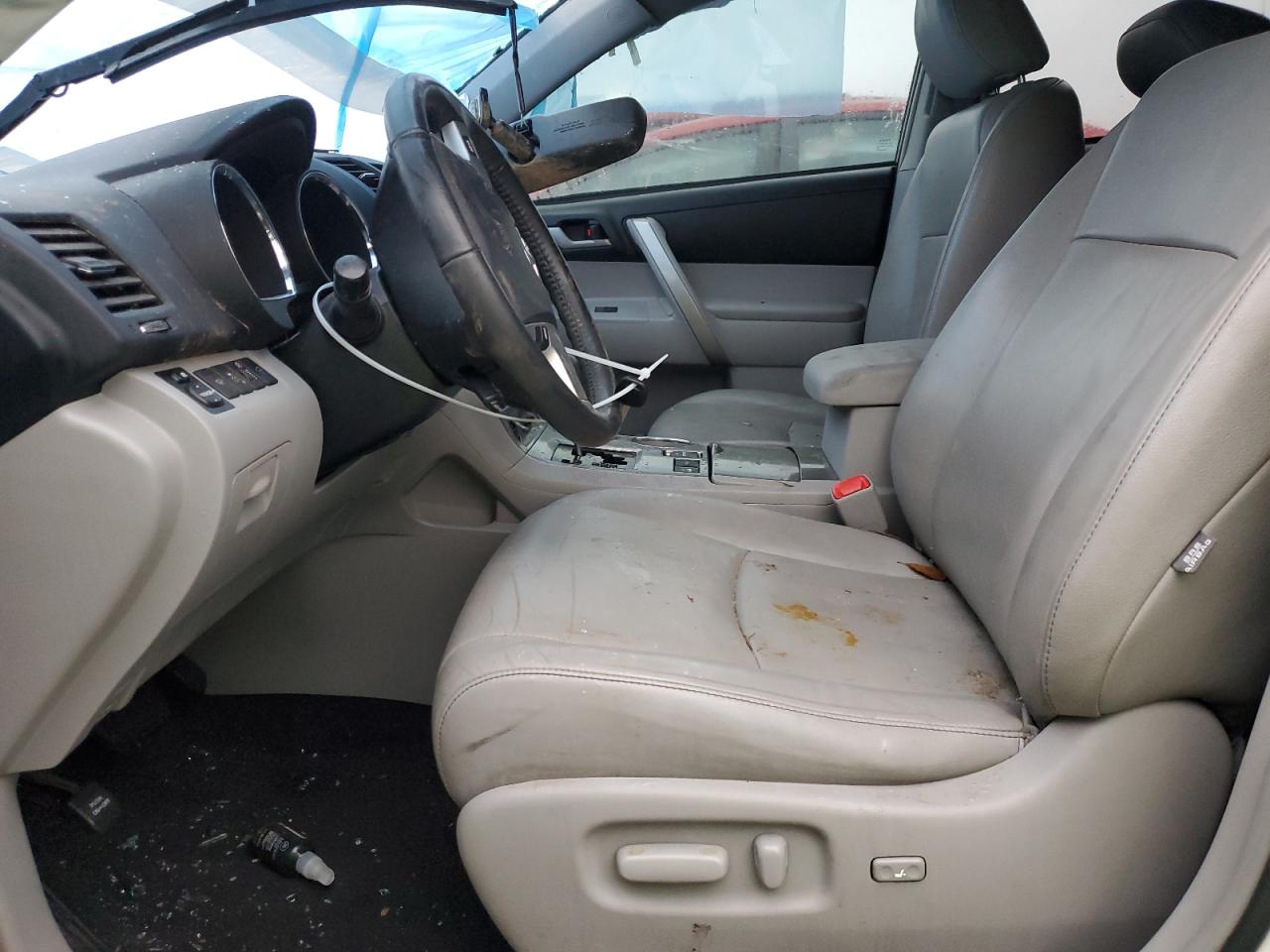 2013 Toyota Highlander - Image 7
