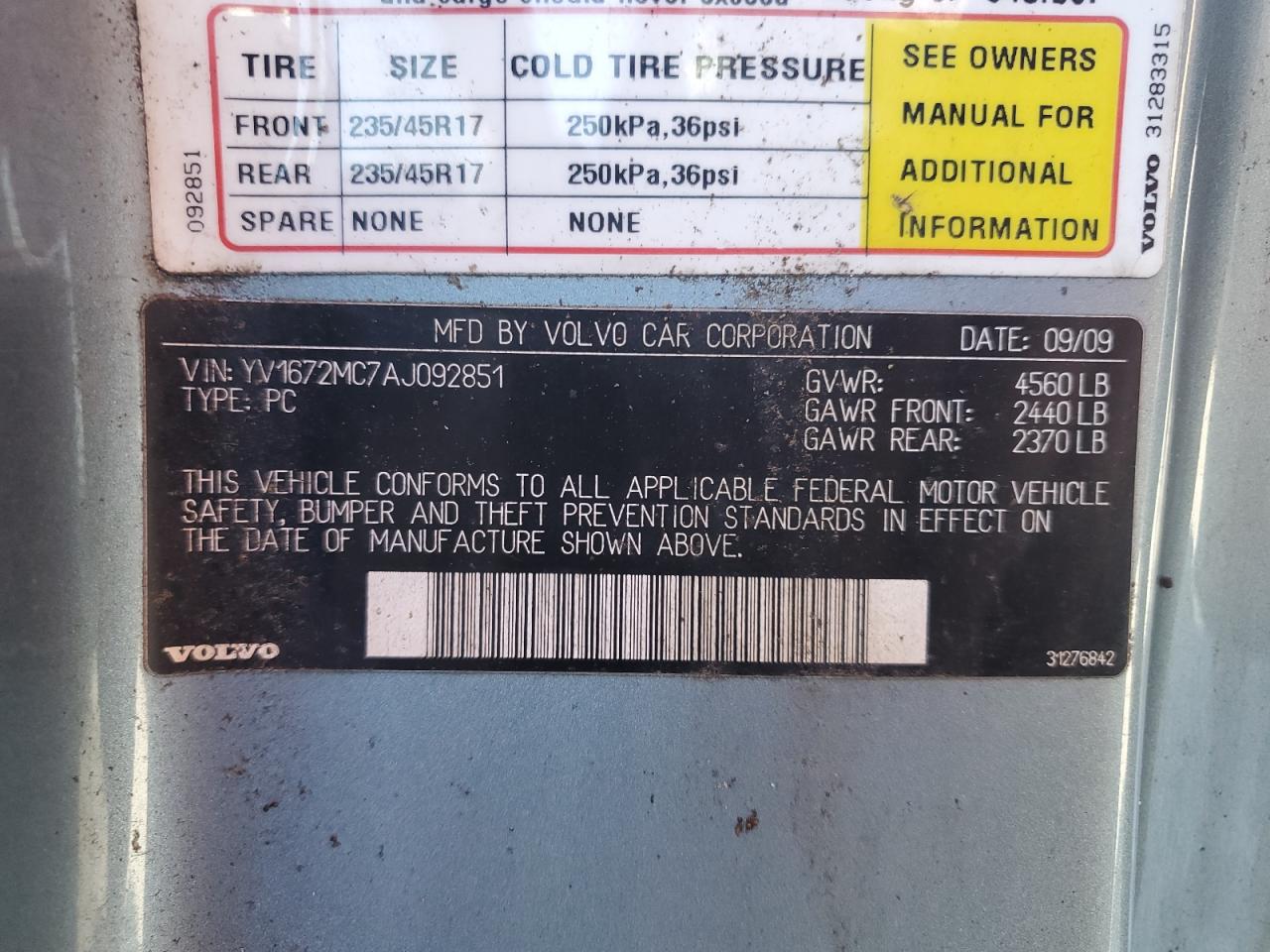 2010 Volvo C70 - Image 13