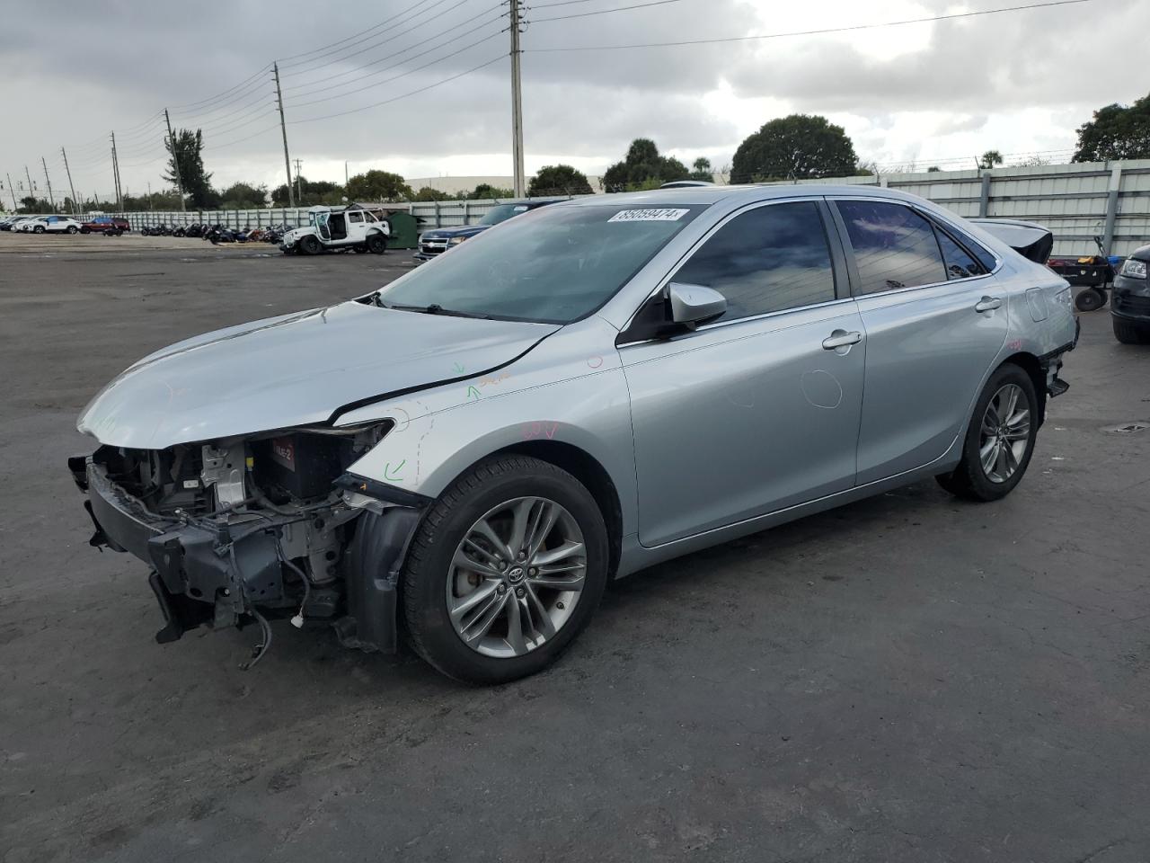 VIN 4T1BF1FK7HU417265 2017 TOYOTA CAMRY no.1