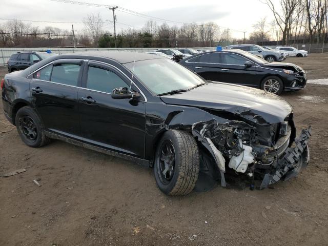 Sedans FORD TAURUS 2016 Czarny