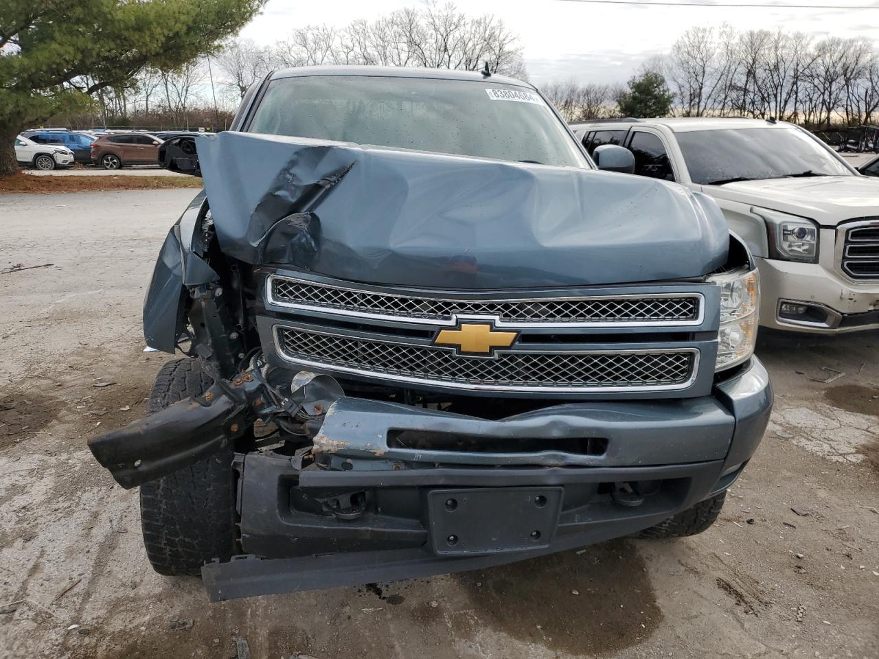 2013 Chevrolet Silverado - Image 5