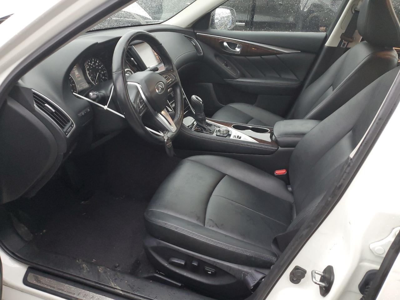 2018 Infiniti Q50 - Image 7