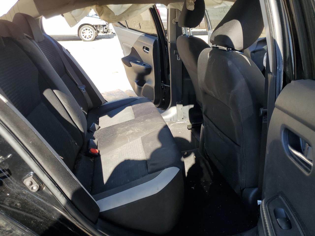 2021 Nissan Versa - Image 10