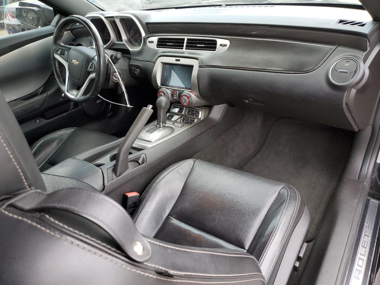 2013 Chevrolet Camaro - Image 8