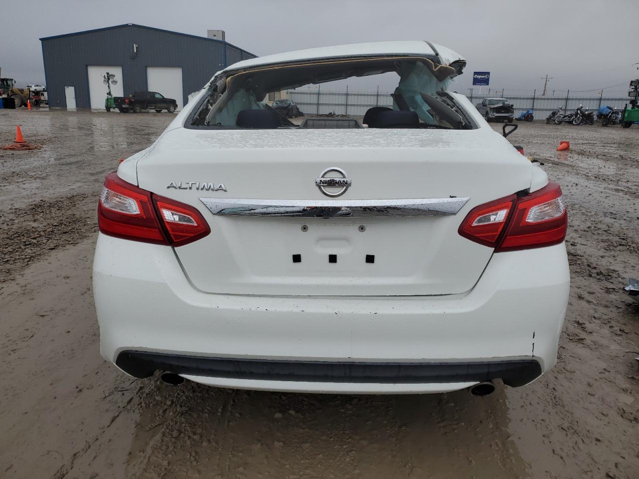 2017 Nissan Altima - Image 6