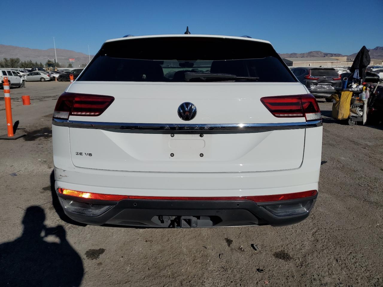 2023 Volkswagen Atlas Cross Sport Se VIN: 1V2JE2CA0PC210739 Lot: 84002824