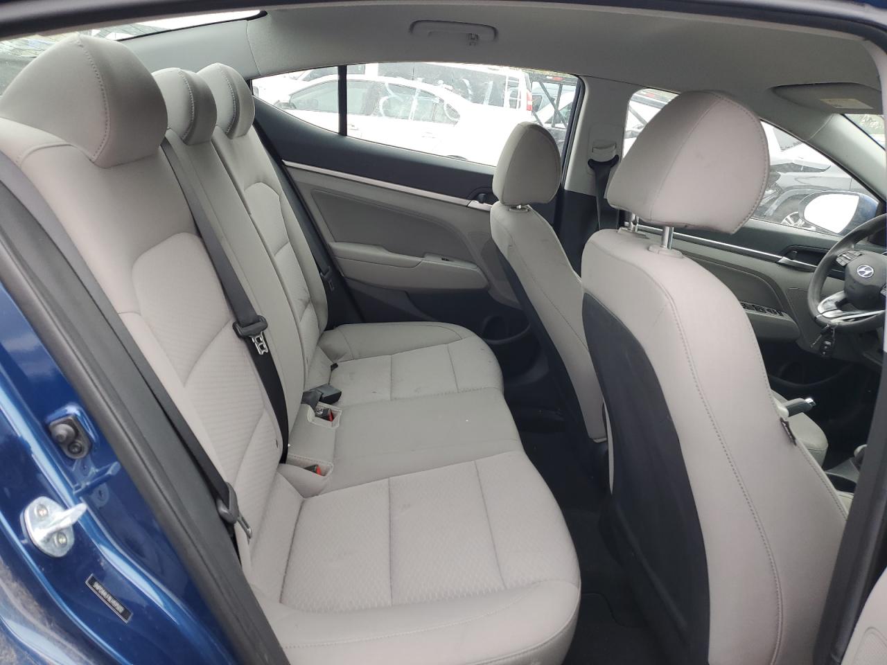 2020 Hyundai Elantra - Image 10