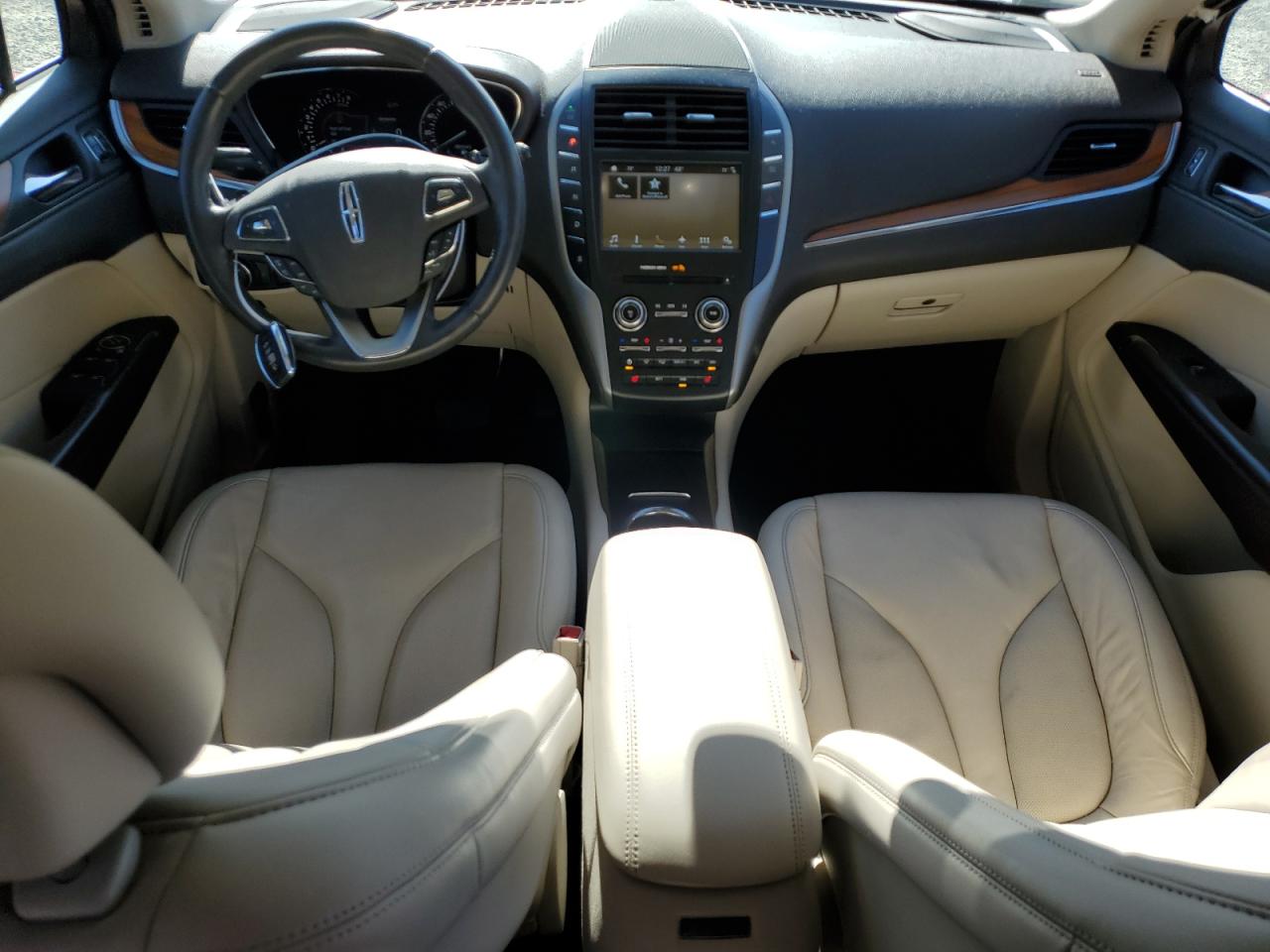 2017 Lincoln MKC - Image 8