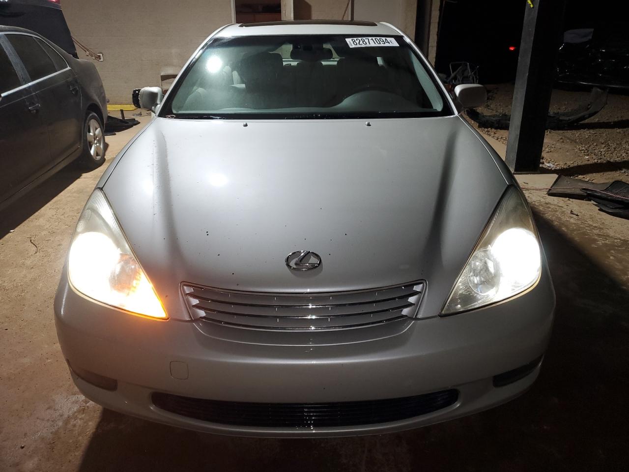 2004 Lexus ES - Image 5