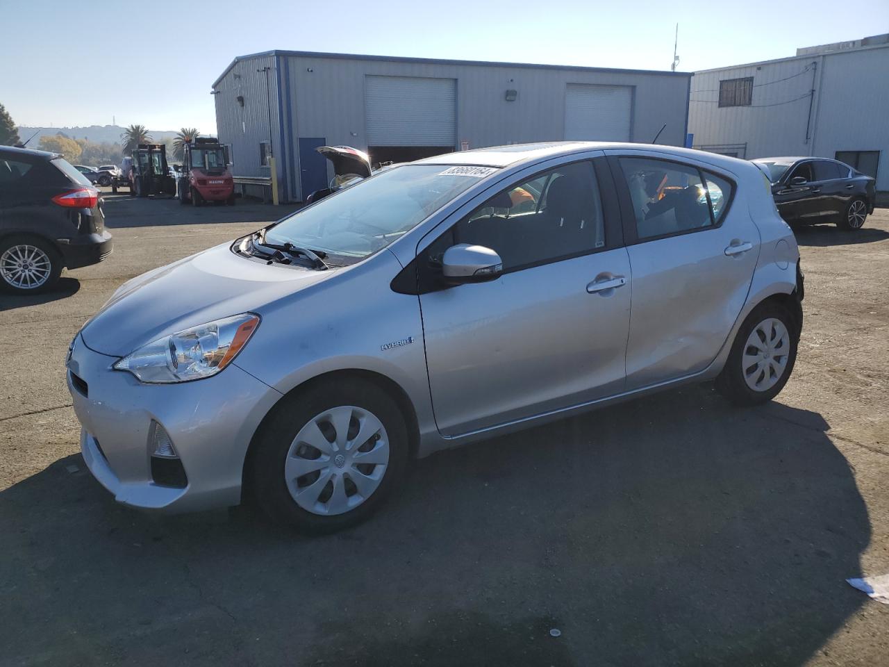 VIN JTDKDTB30D1049737 2013 TOYOTA PRIUS no.1