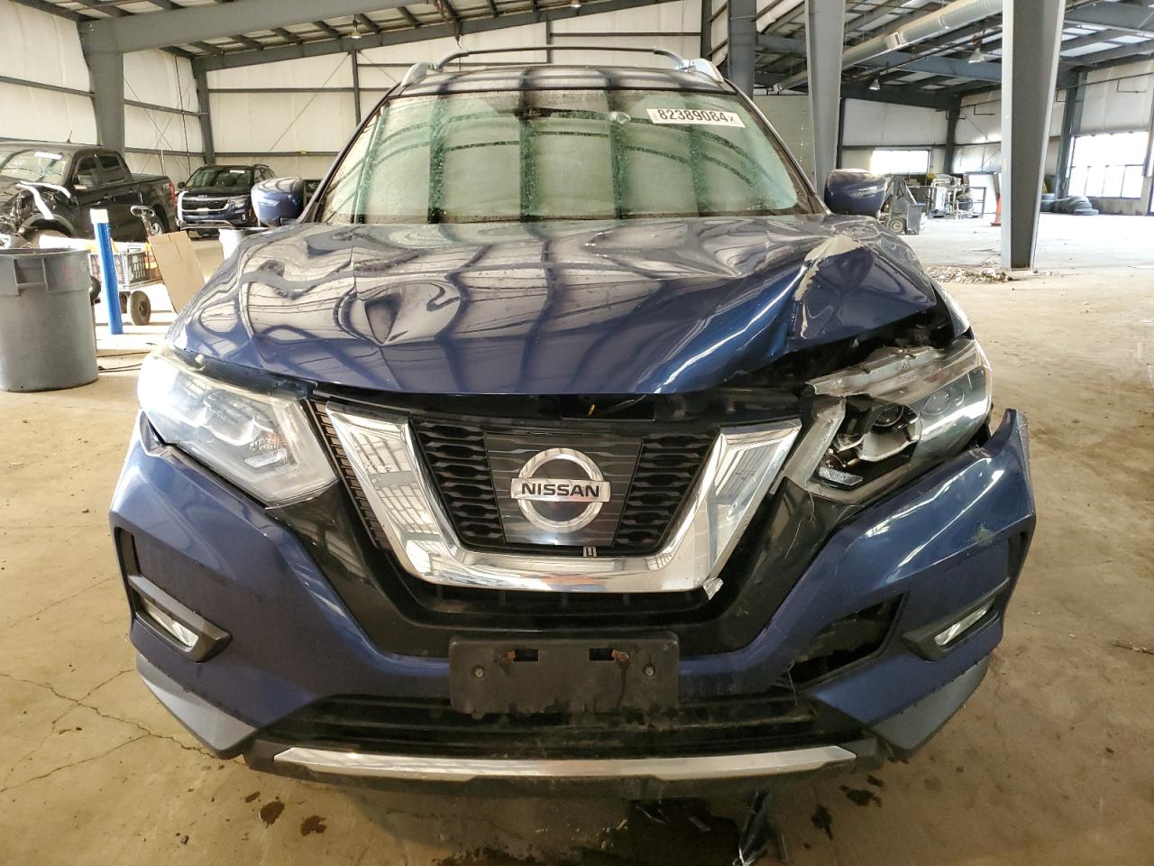 2017 Nissan Rogue - Image 5