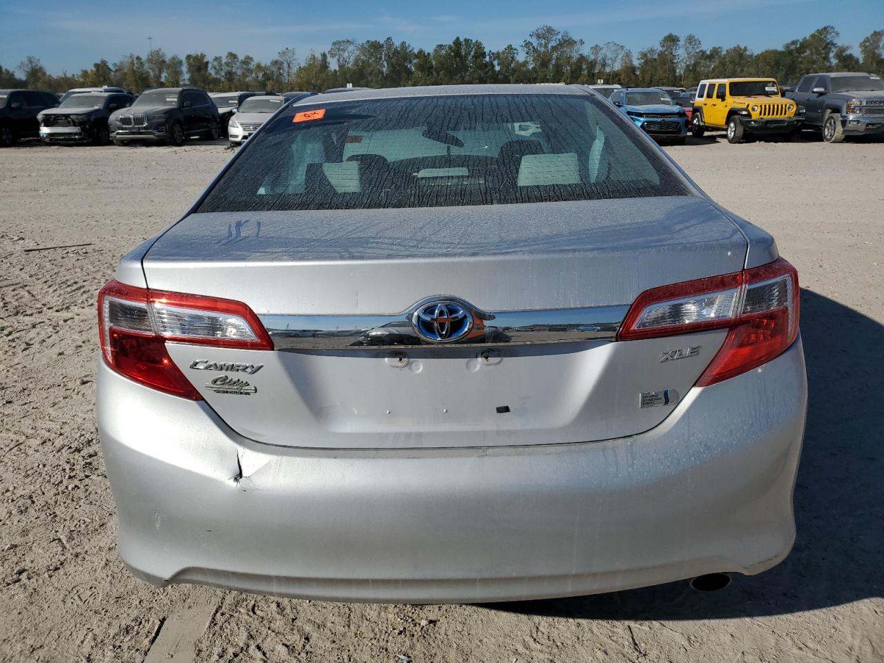 2012 Toyota Camry - Image 6
