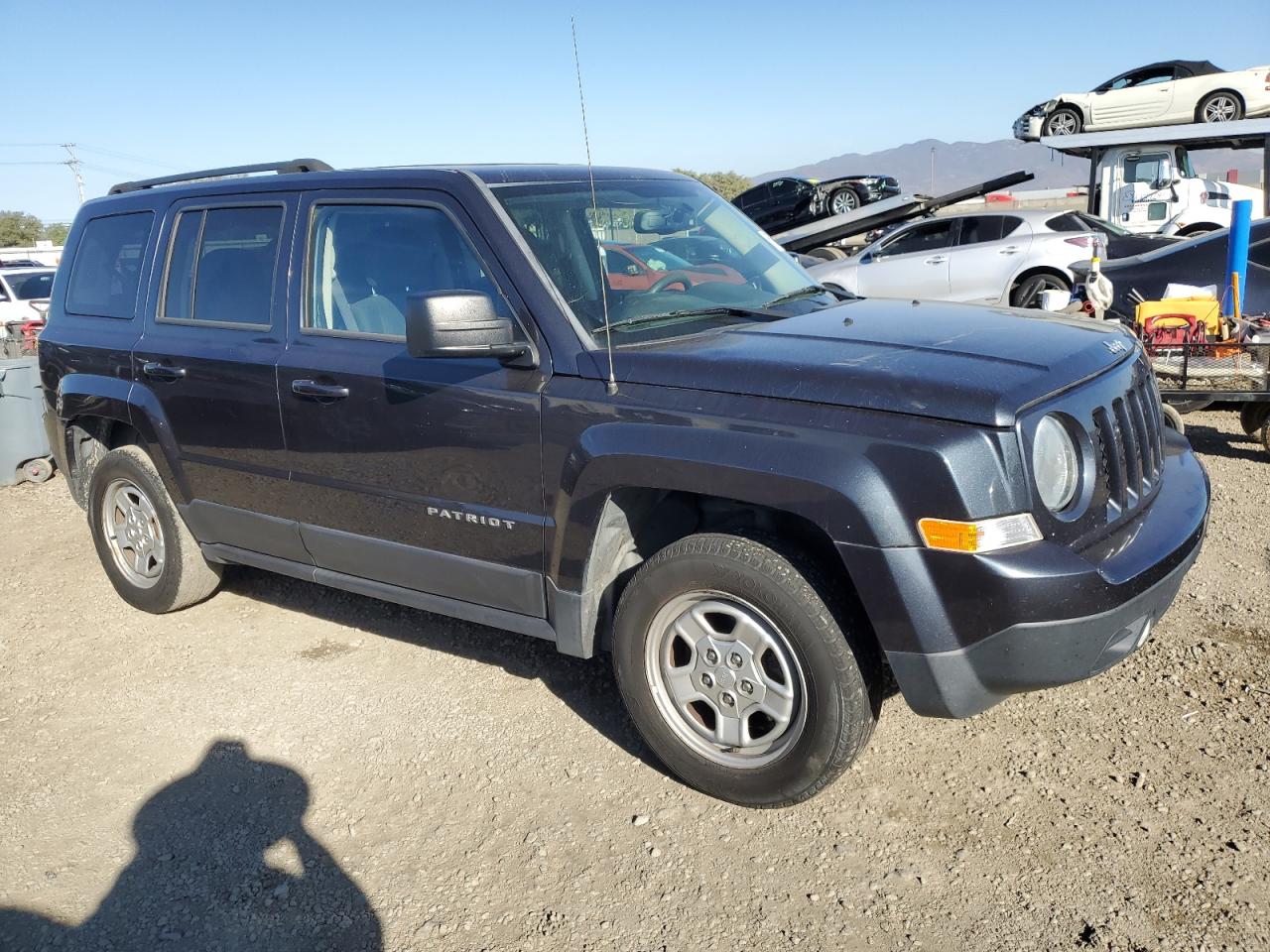 VIN 1C4NJRBB1GD556553 2016 JEEP PATRIOT no.4