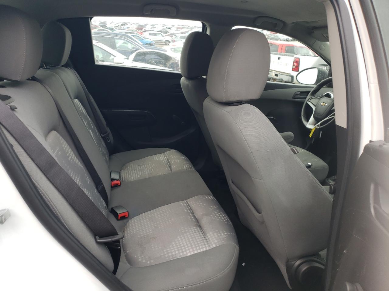 2018 Chevrolet Sonic - Image 10