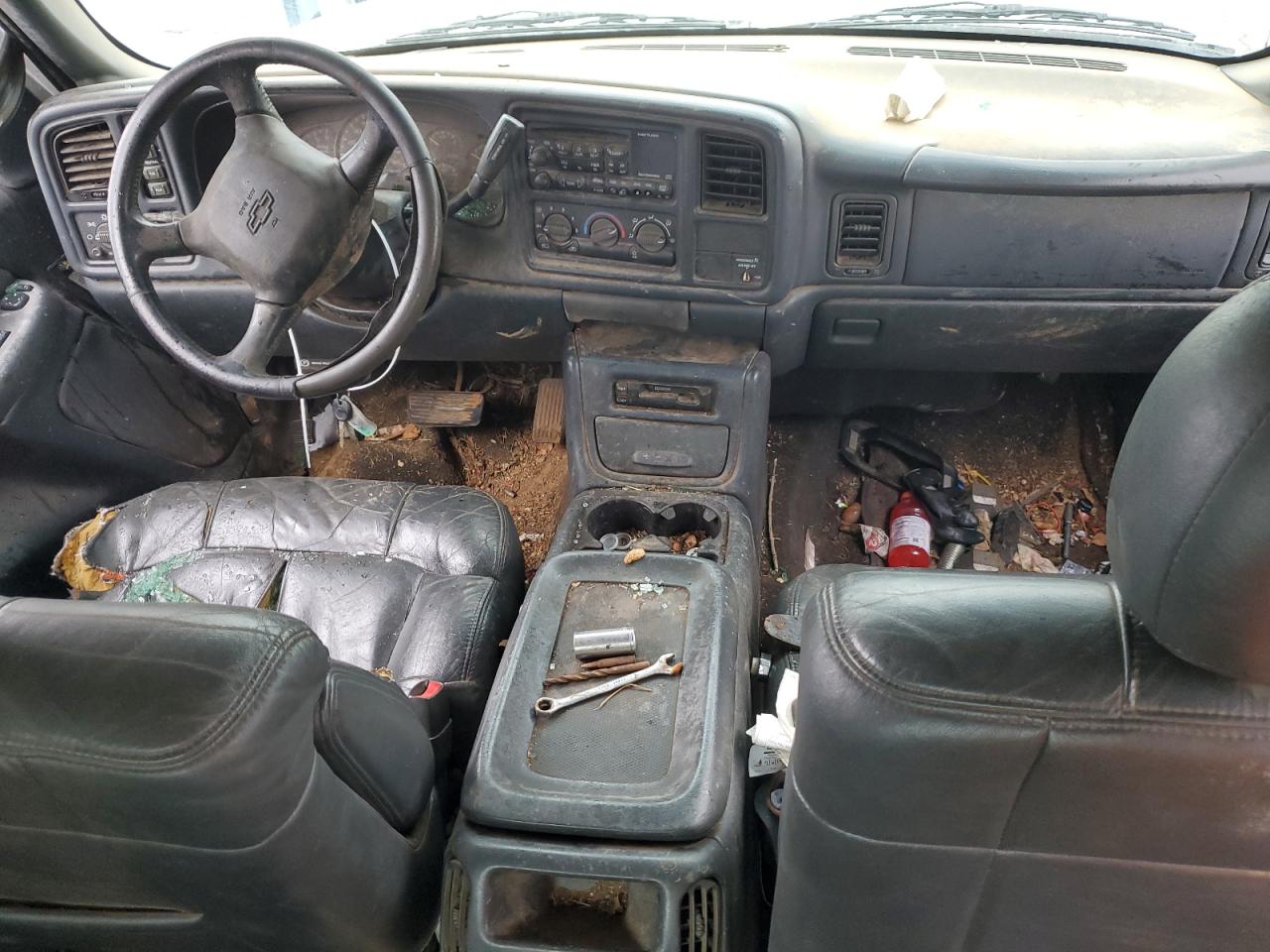 2000 Chevrolet Silverado - Image 8