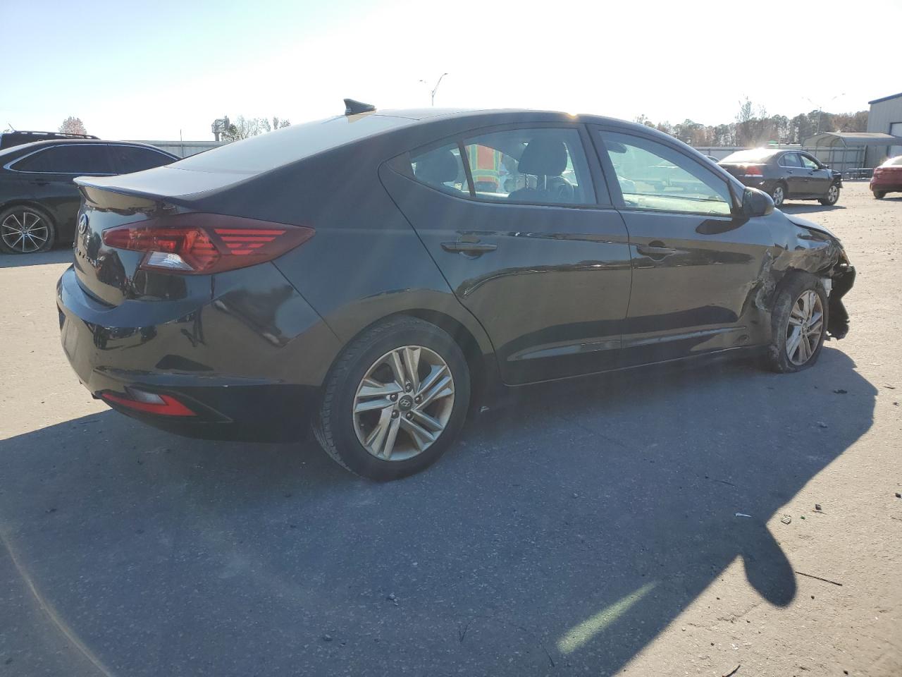 VIN 5NPD84LF9LH581216 2020 HYUNDAI ELANTRA no.3