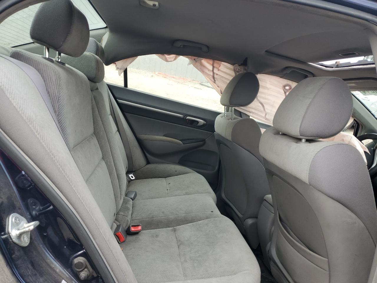 2010 Honda Civic - Image 10