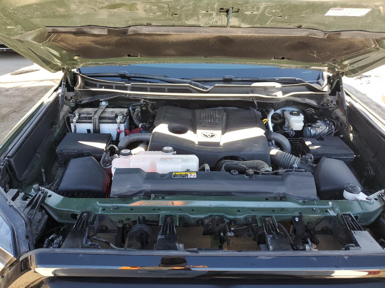 2022 Toyota Tundra - Image 11