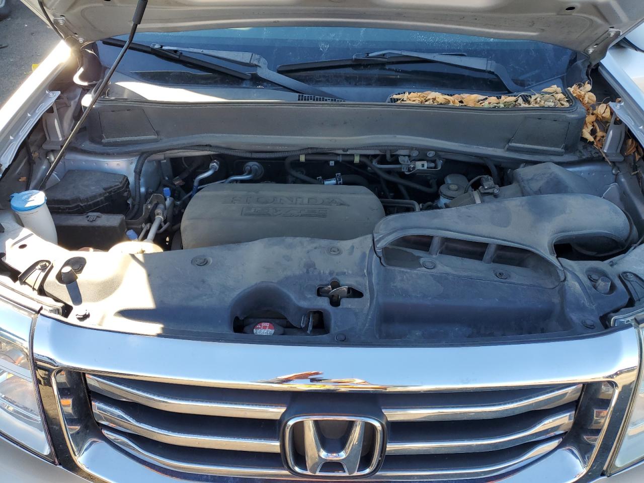 2015 Honda Pilot - Image 11