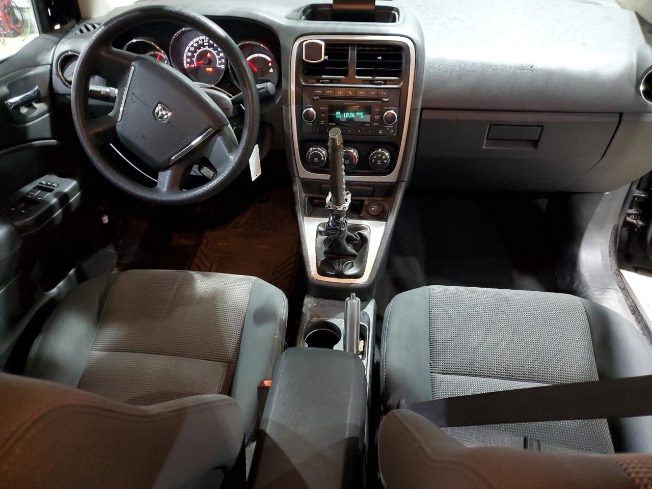 2011 Dodge Caliber - Image 8