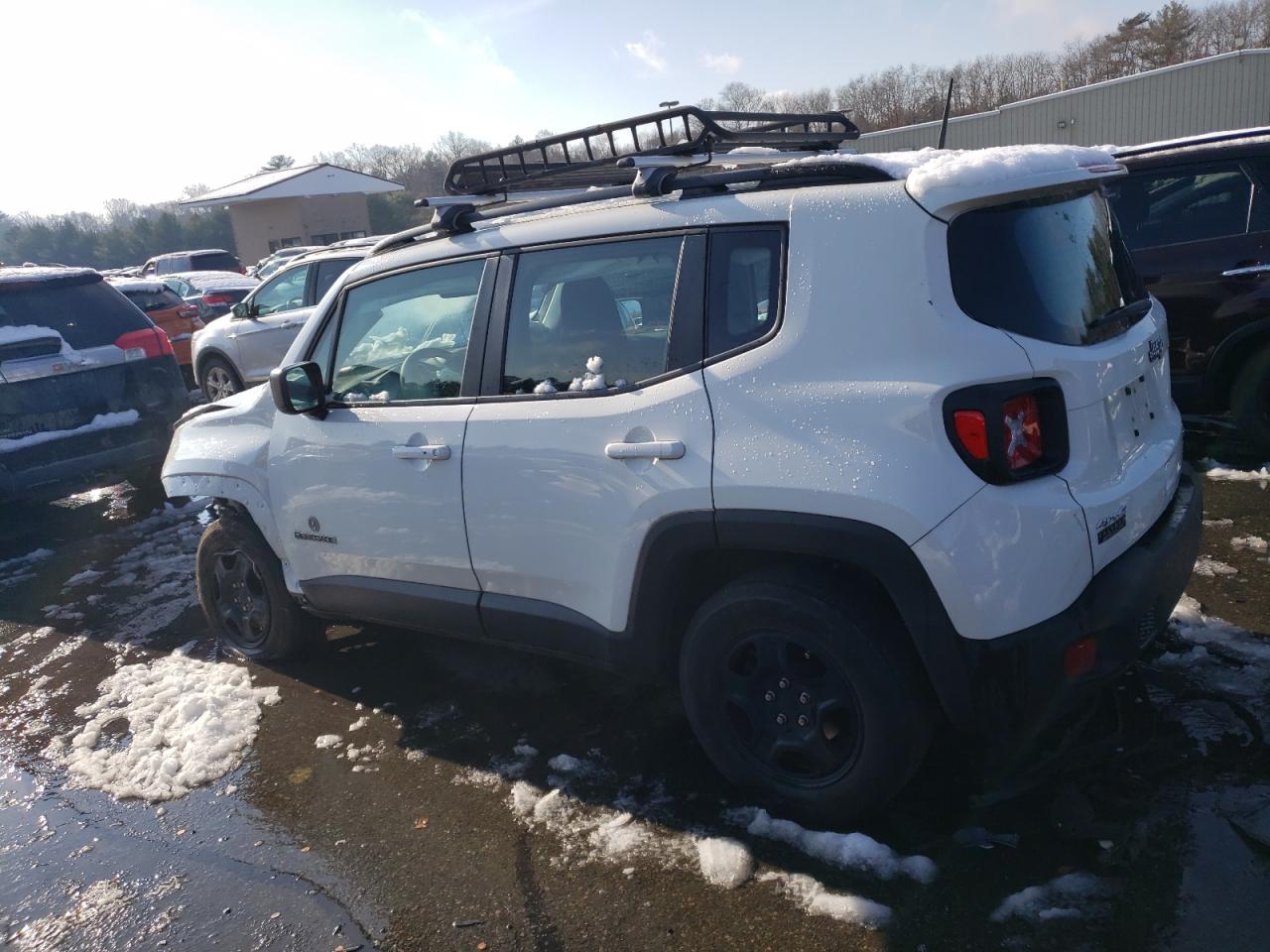 VIN ZACNJBAB0KPK89261 2019 JEEP RENEGADE no.2