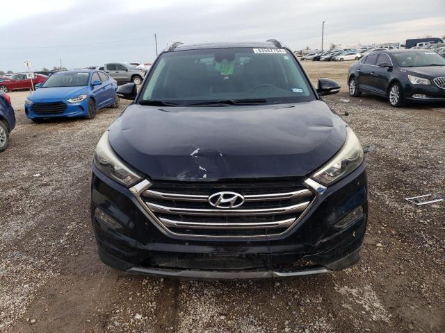 Parquets HYUNDAI TUCSON 2016 Czarny