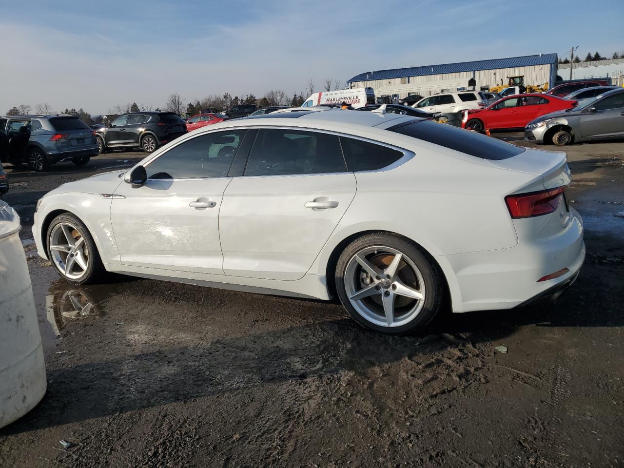 VIN WAUENDF59JA006969 2018 AUDI A5 no.2