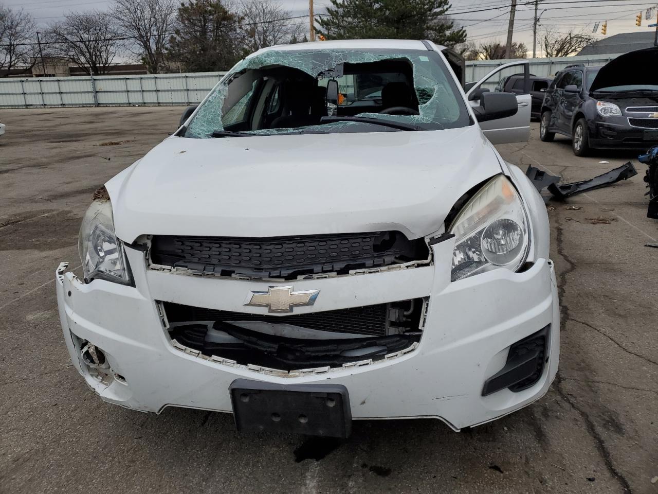 2015 Chevrolet Equinox - Image 5