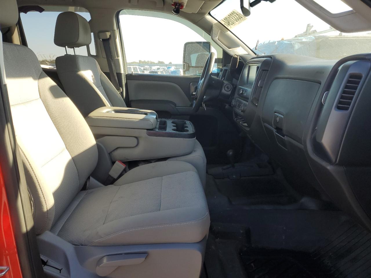 2019 Chevrolet Silverado - Image 5