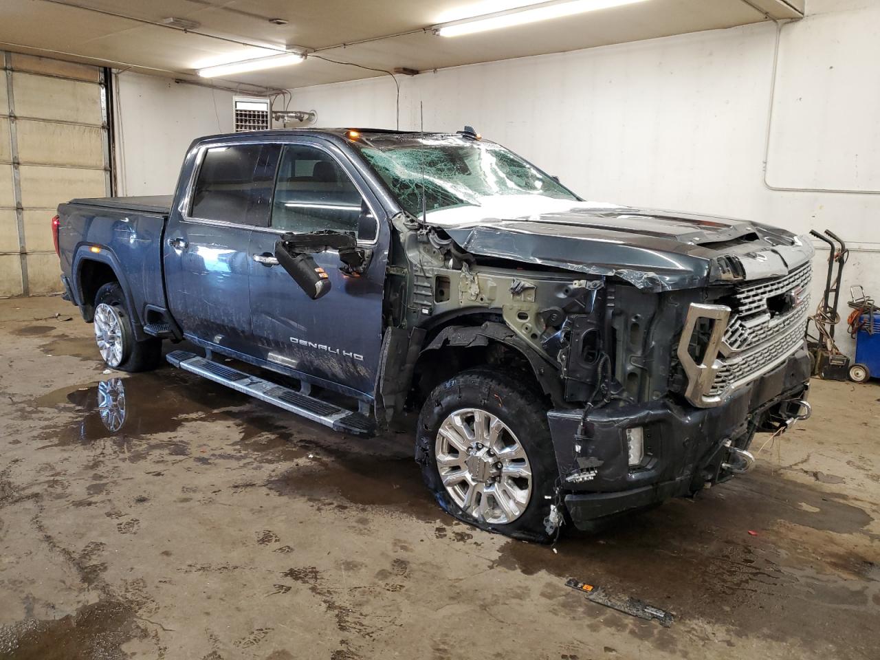 2020 GMC Sierra - Image 4