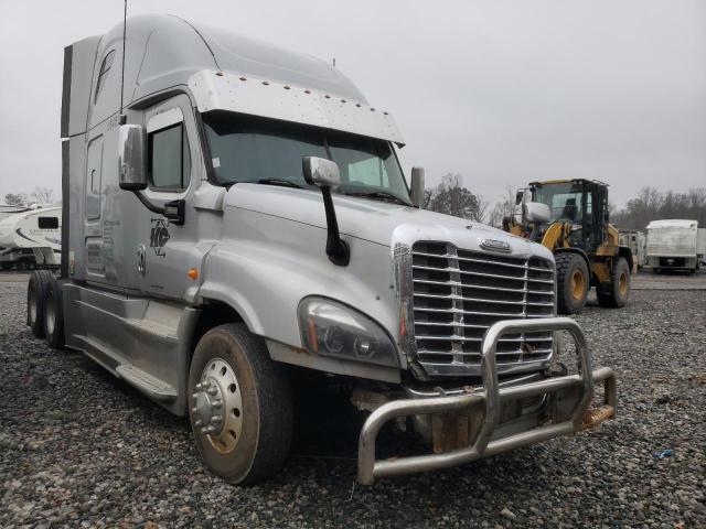 2013 Freightliner Cascadia 125 