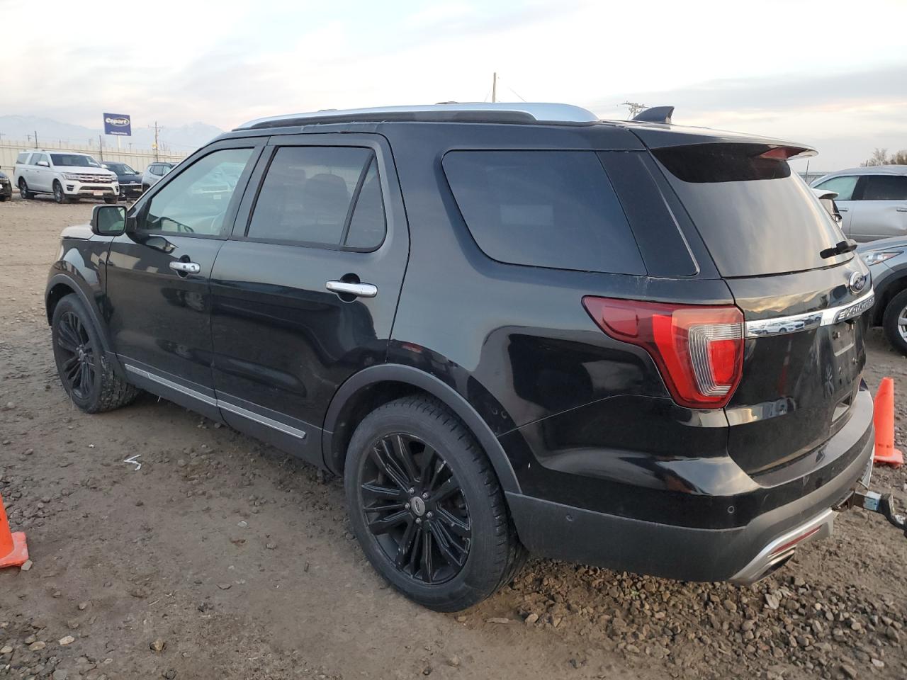 VIN 1FM5K8HT9GGC63436 2016 FORD EXPLORER no.2