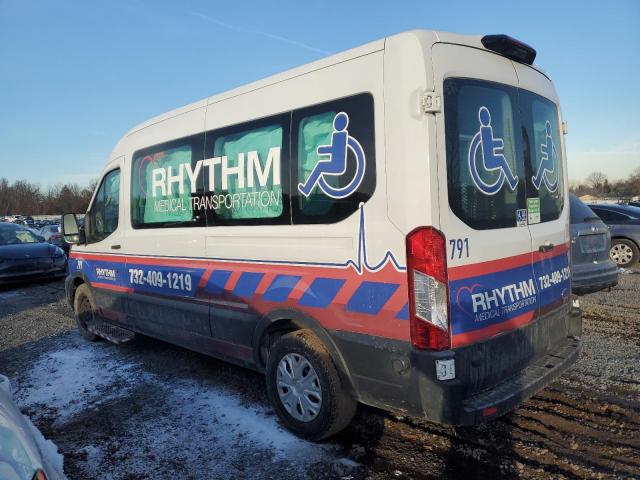  FORD TRANSIT 2022 Белы
