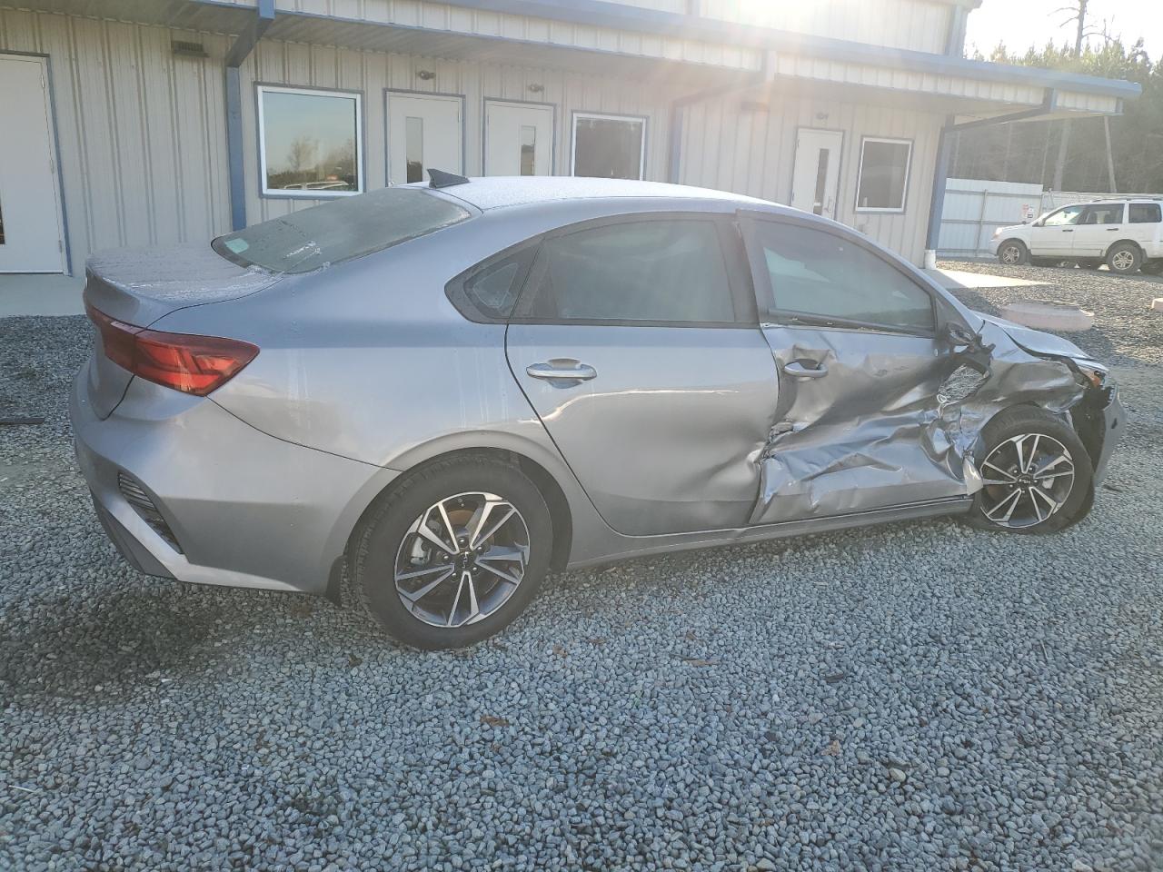 2024 Kia Forte - Image 3