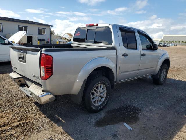  NISSAN FRONTIER 2016 Srebrny