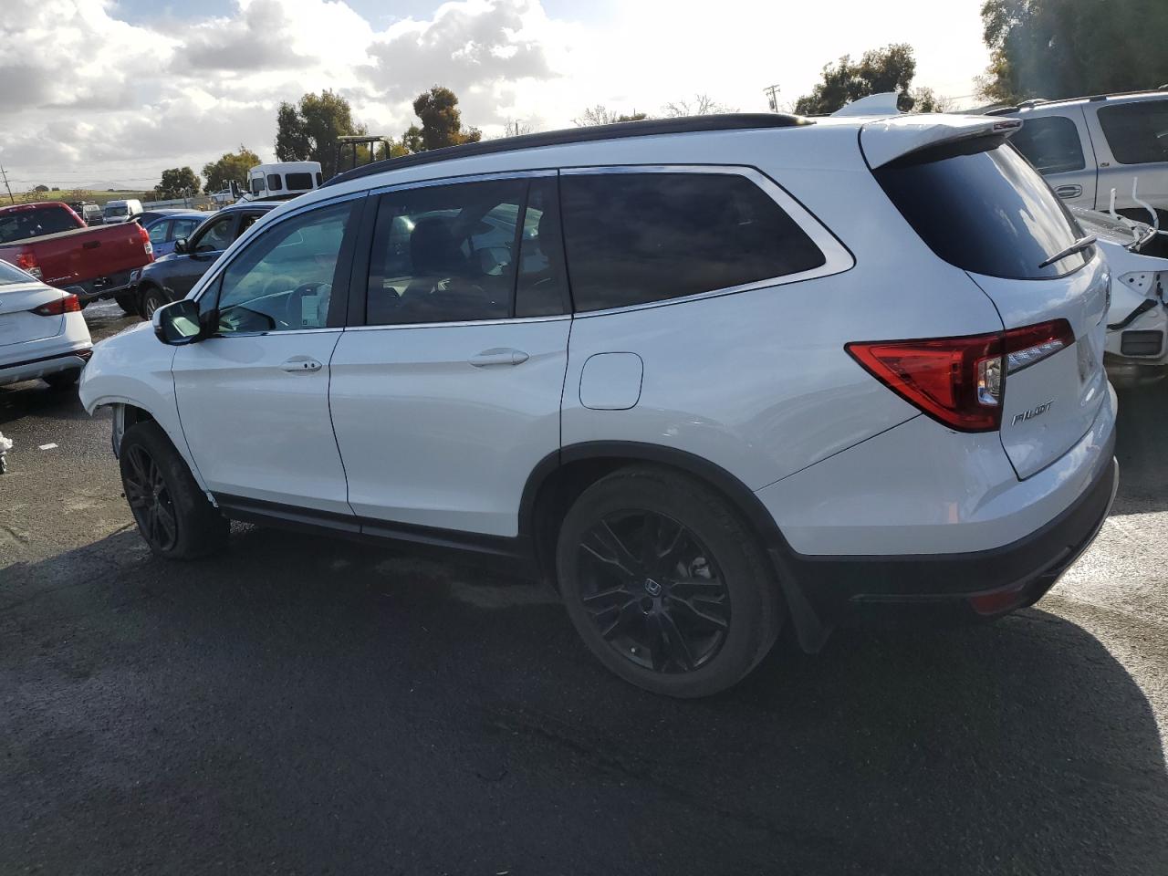 2022 Honda Pilot - Image 2