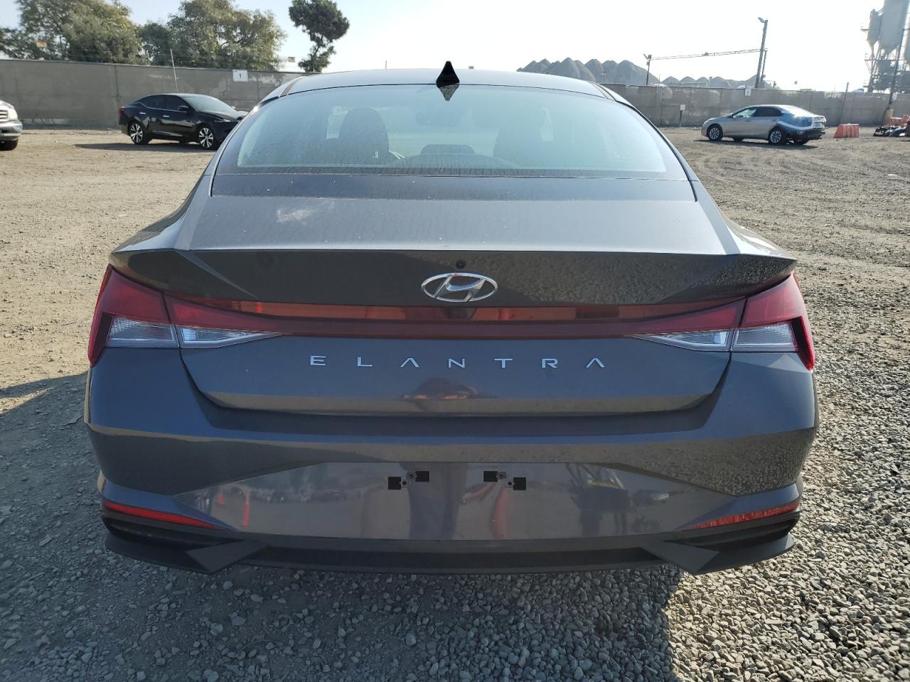 2023 Hyundai Elantra - Image 6