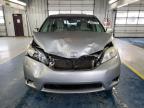 2014 Toyota Sienna Le zu verkaufen in Fort Wayne, IN - Front End