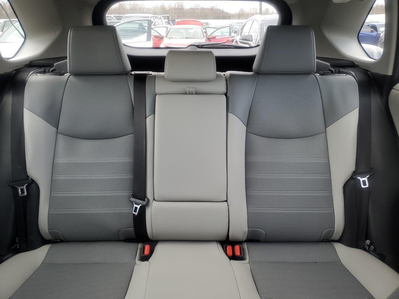2024 Toyota RAV 4 - Image 10