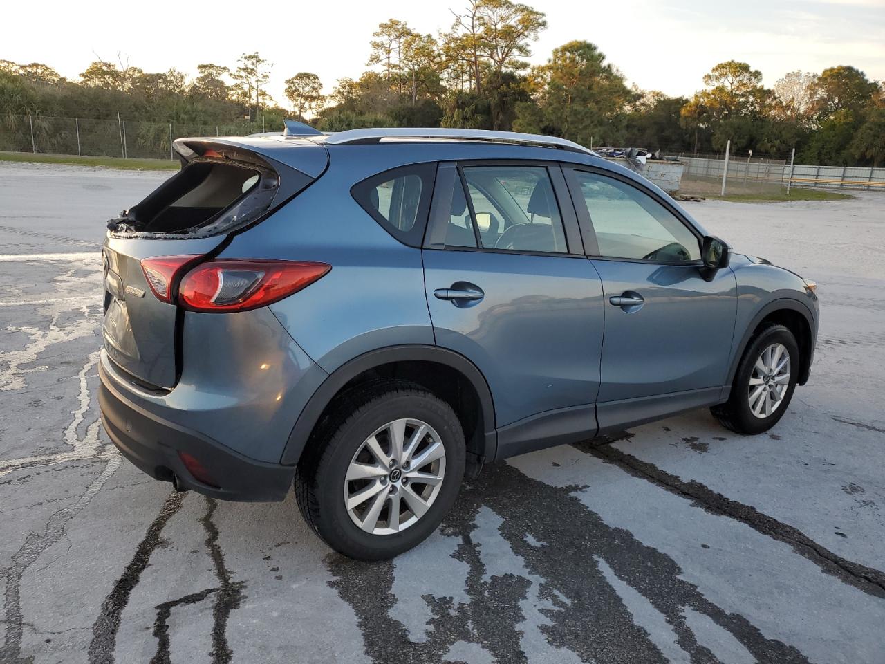 2016 Mazda CX-5 - Image 3