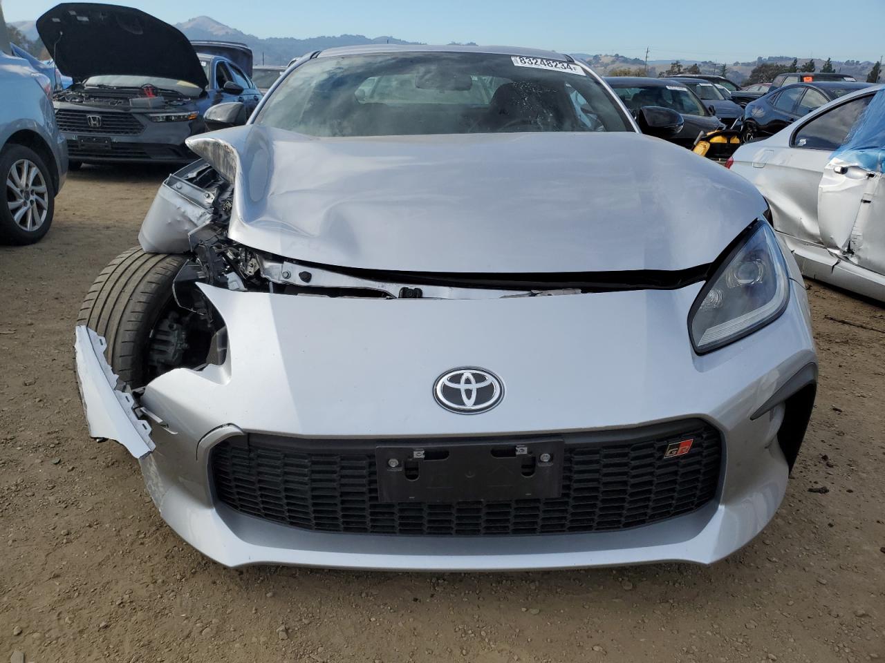 2022 Toyota GR 86 - Image 5