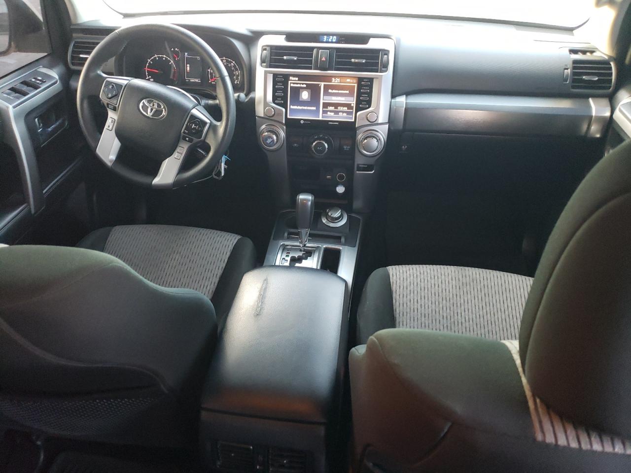 2020 Toyota 4Runner - Image 8