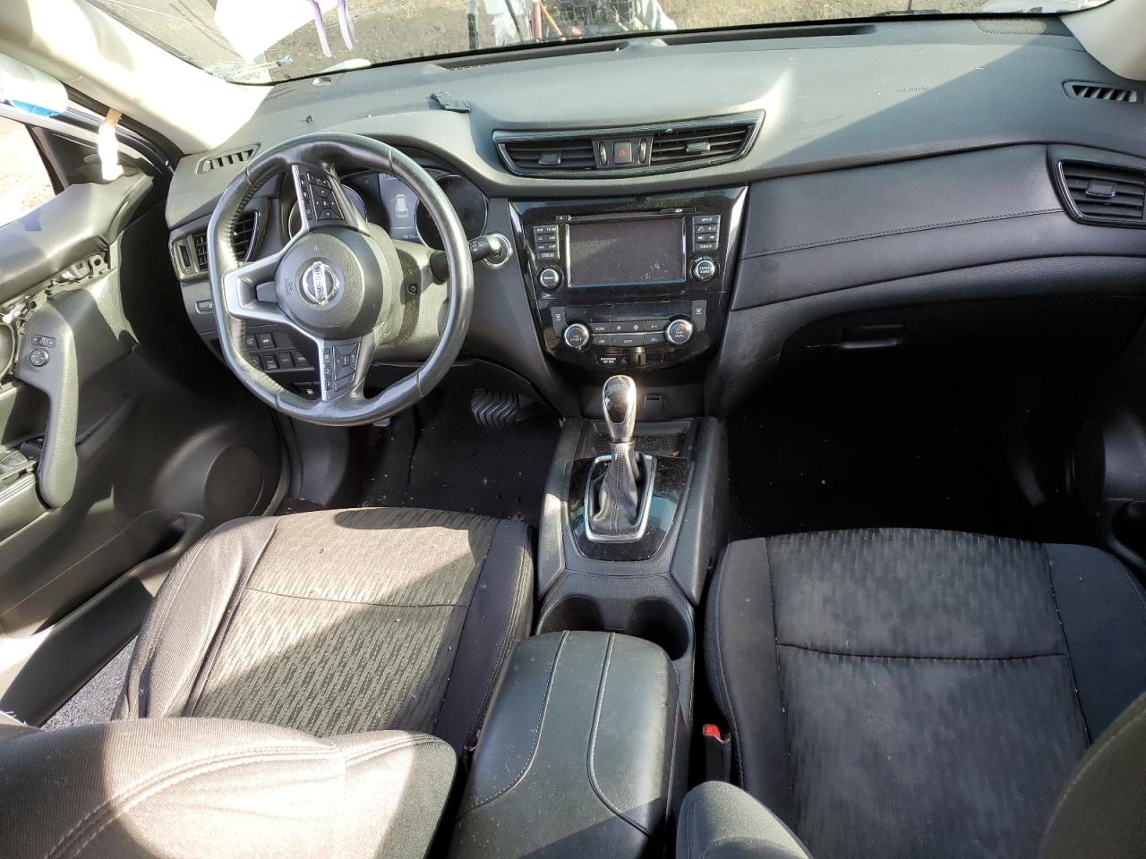 2017 Nissan Rogue - Image 8