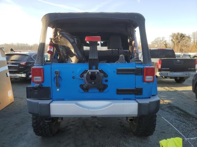  JEEP WRANGLER 2015 Синий