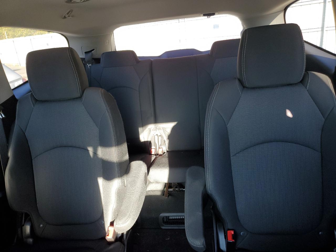2016 Chevrolet Traverse - Image 10