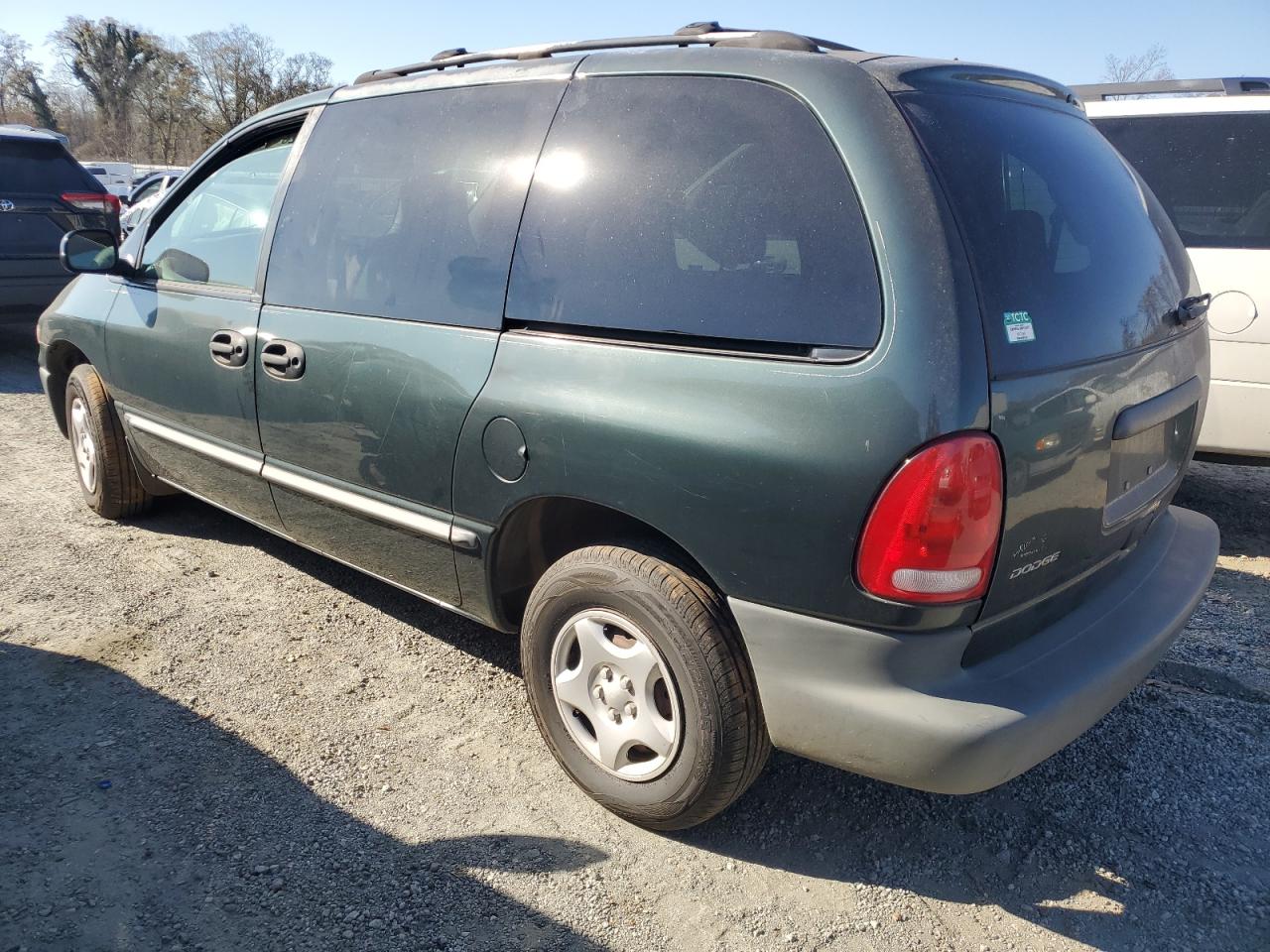 2000 Dodge Caravan - Image 2