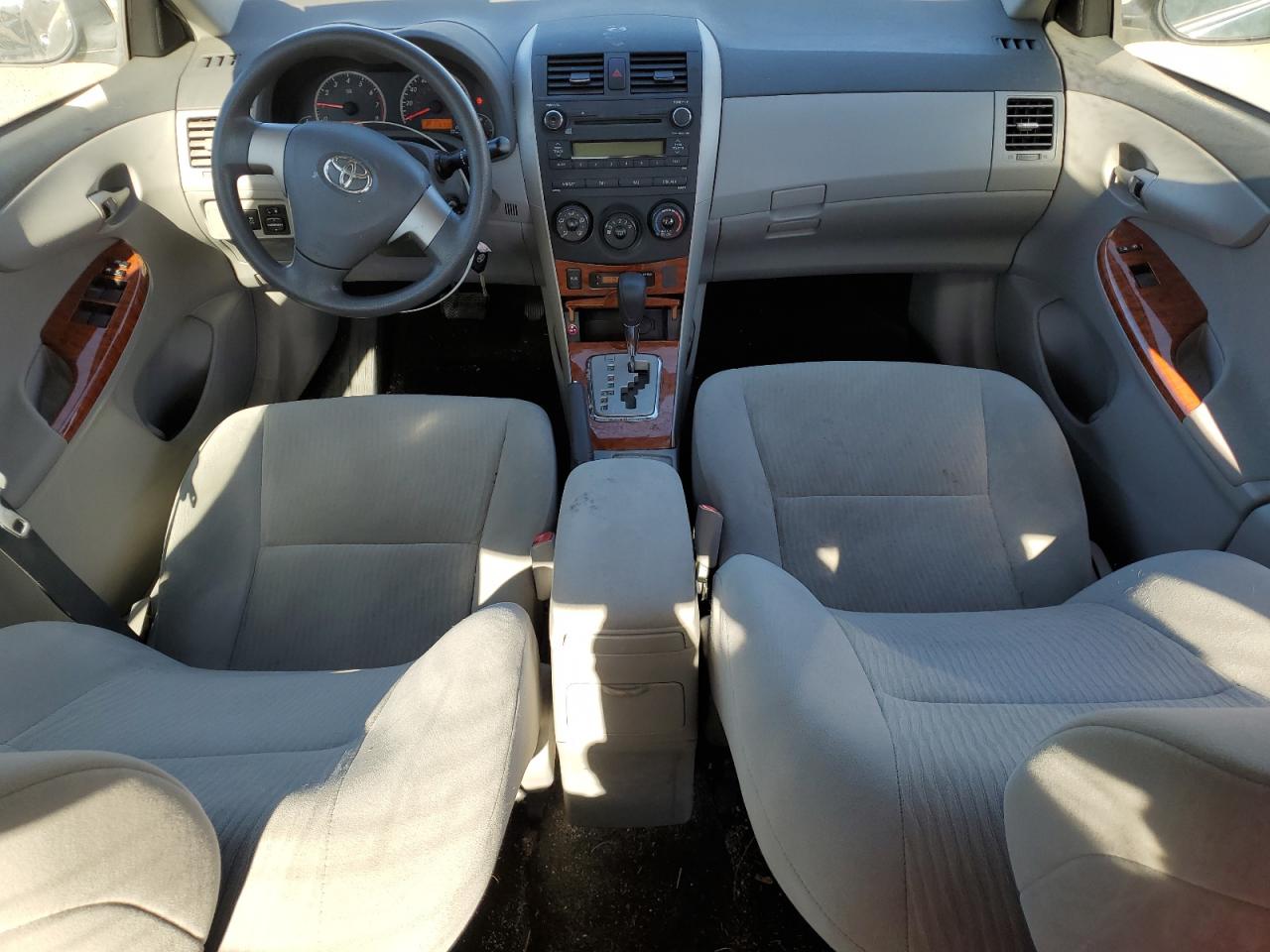 2010 Toyota Corolla - Image 8