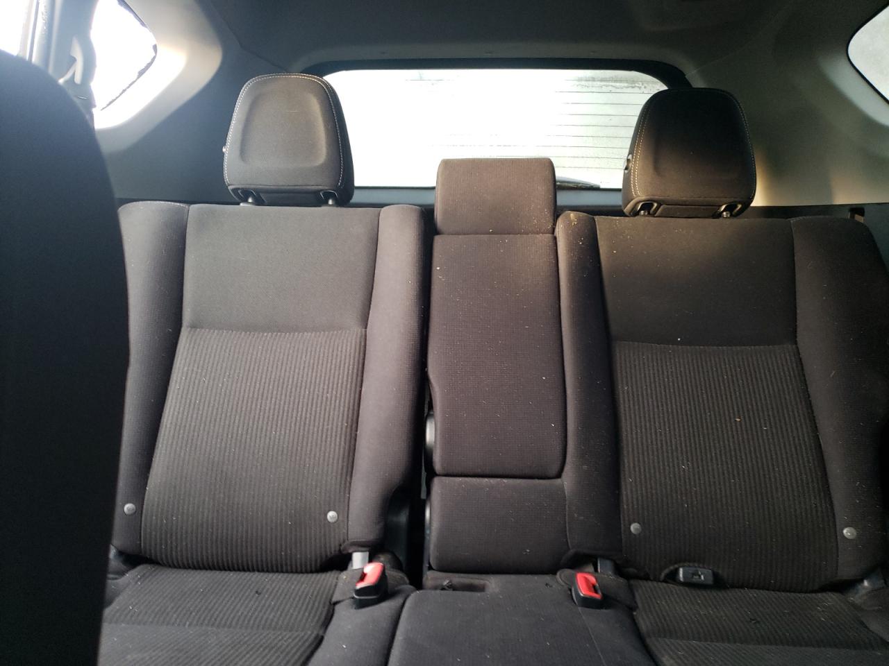 2014 Toyota RAV 4 - Image 10