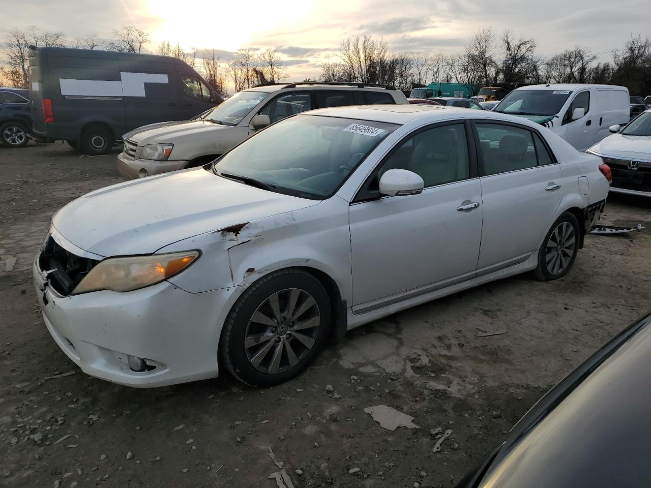 2011 Toyota Avalon Base
